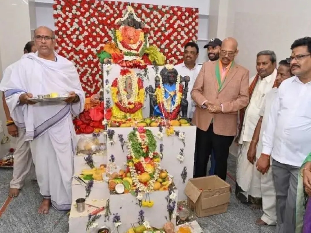 దేశ సైనికుల రుణం తీర్చుకోలేనిది: మాజీ ఎంపీ