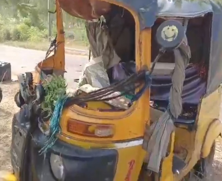 రోడ్డు ప్రమాదం.. ఒకరి స్పాట్ డెడ్