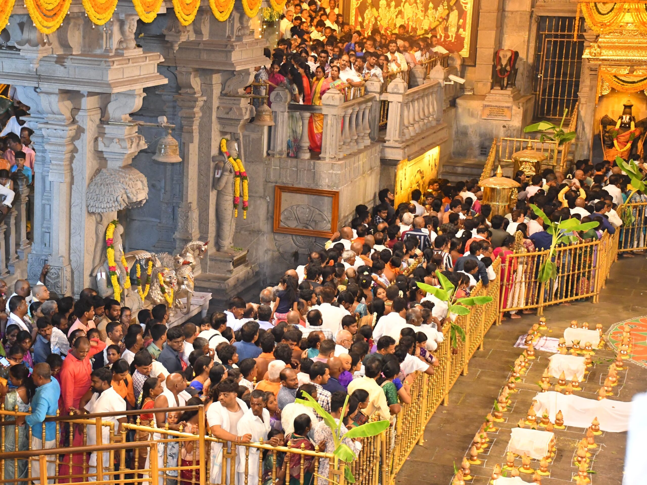 నేటి యాదాద్రి ఆలయ నిత్య ఆదాయం ఎంతంటే..?
