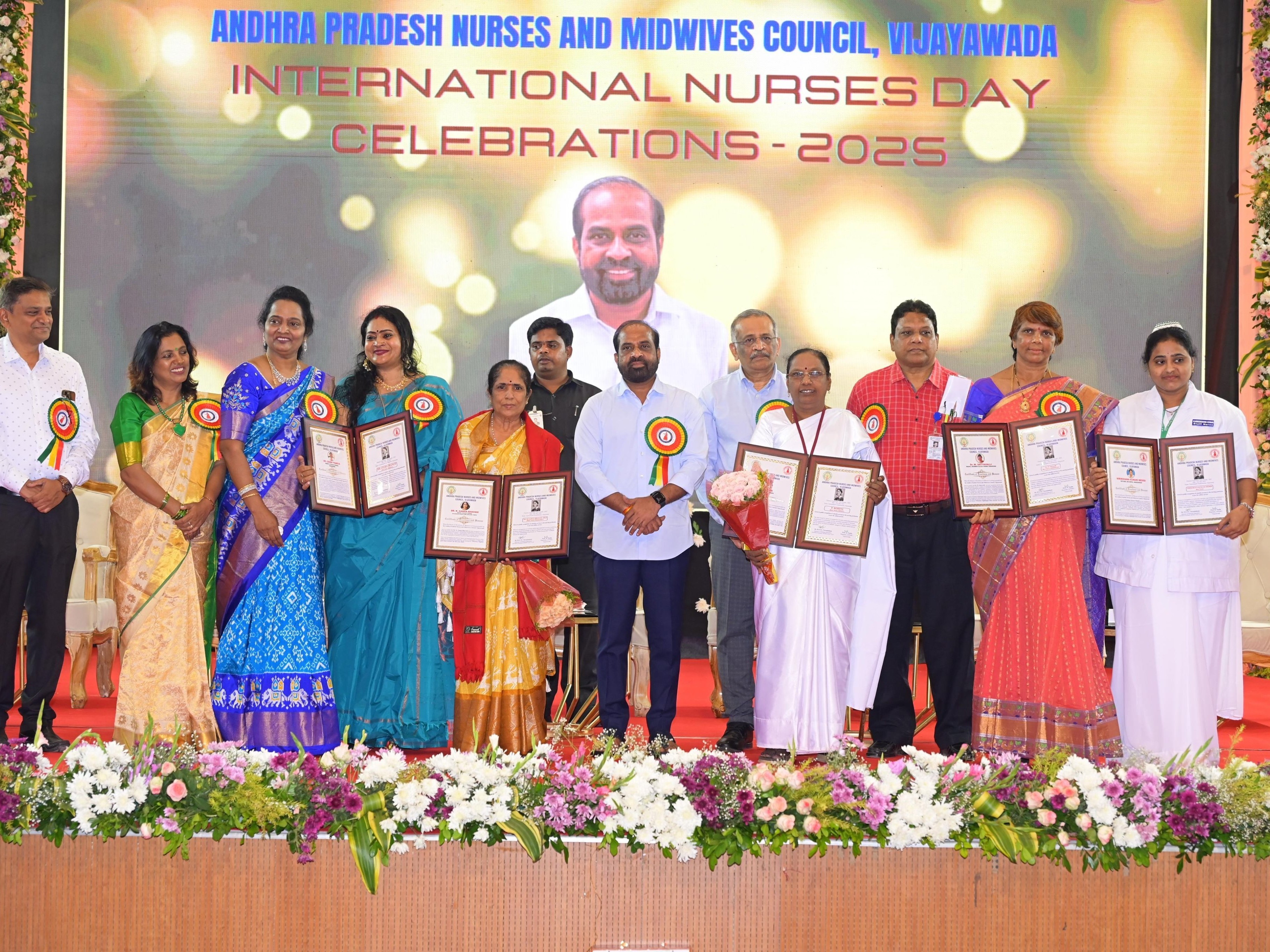 నర్సుల దినోత్సవ వేడుకల్లో మంత్రి సత్యకుమార్