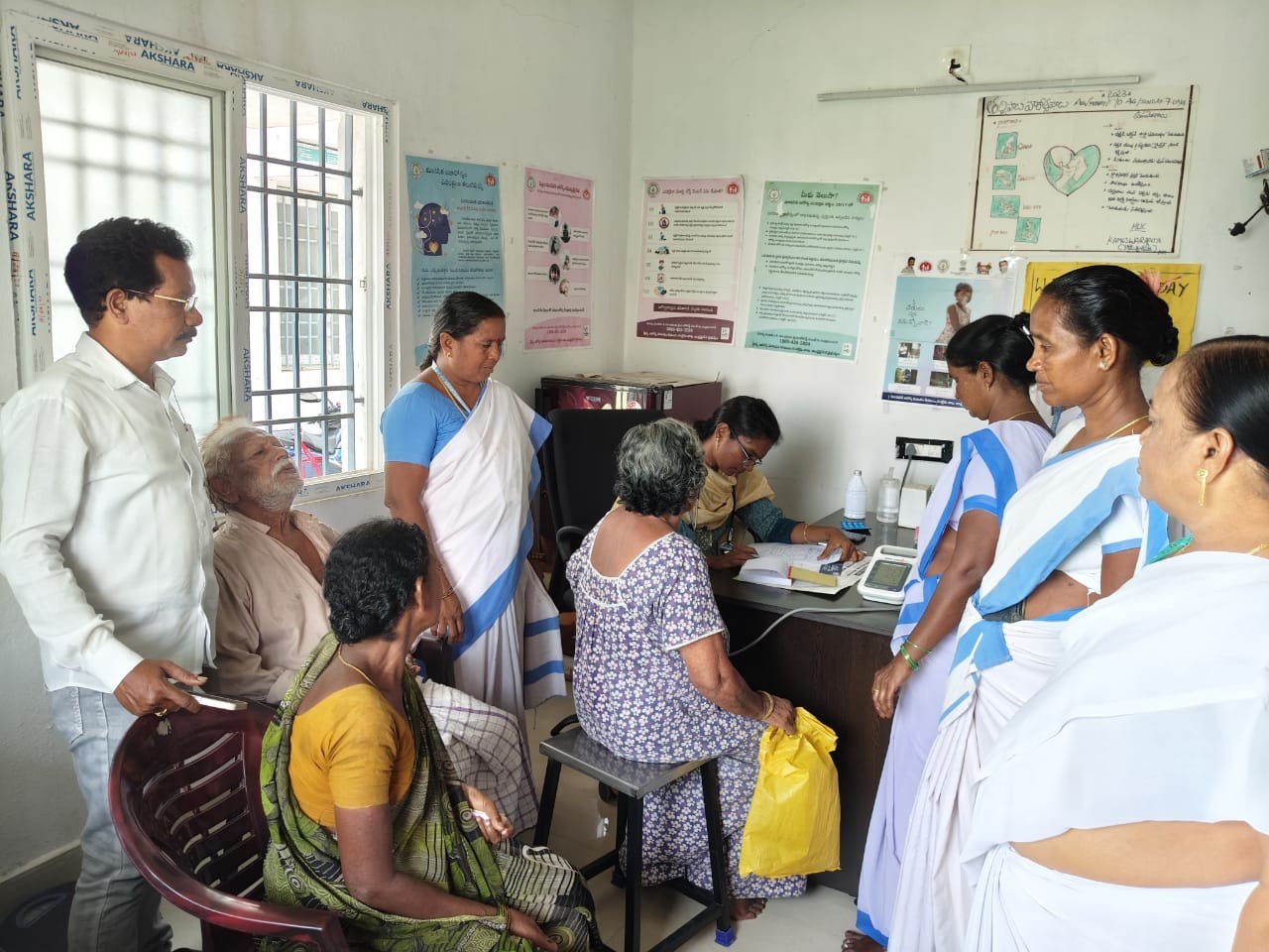 కామేశ్వరి పేటలో ఉచిత వైద్య శిబిరం