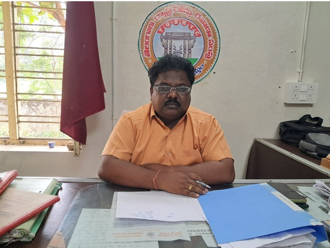 ప్రయాణ సౌకర్యాలు మెరుగుపరుస్తాం: డీఎం
