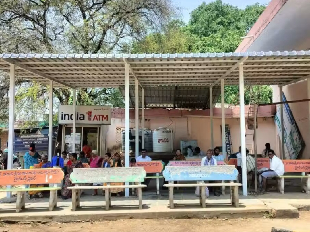 బస్టాండ్‌లో అదనపు ప్లాట్ ఫామ్‌లు ఏర్పాటు
