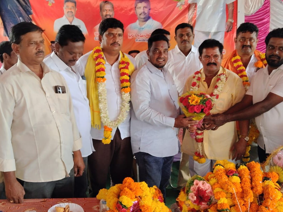 ‘పీఏసీఎస్ అభివృద్ధికి కృషి చేస్తాం’