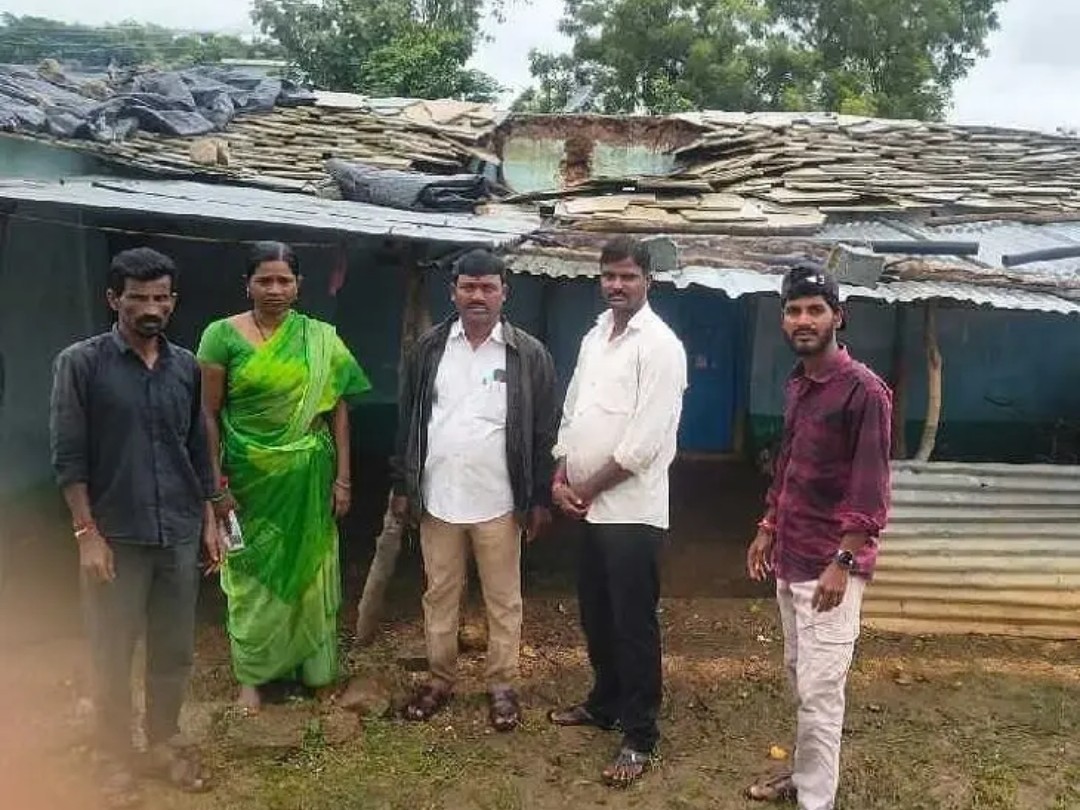 ‘నిరాశ్రయులైన కుటుంబానికి న్యాయం చేయాలి’