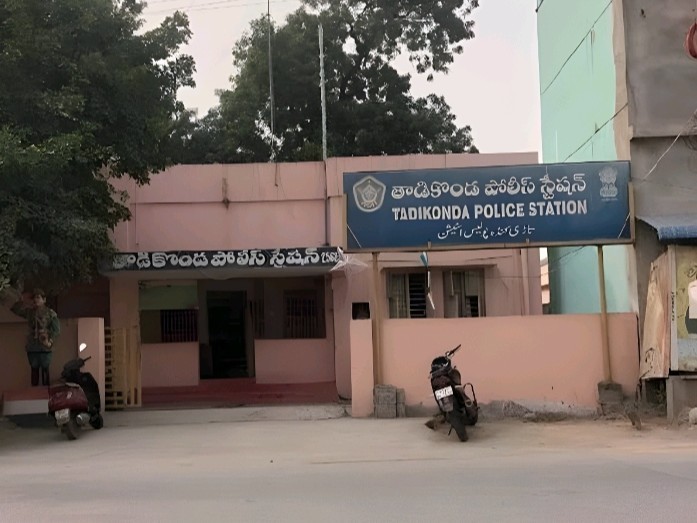 కన్న కూతురిపై తండ్రి అత్యాచారయత్నం