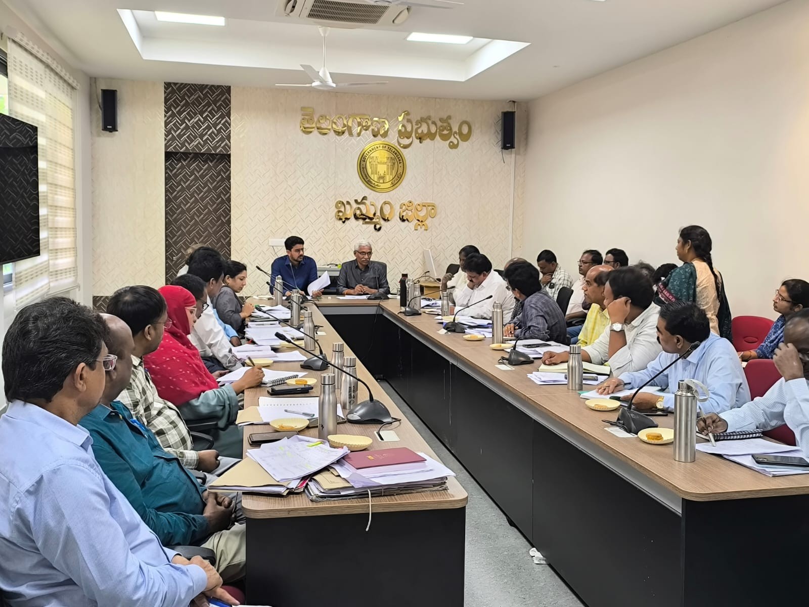 ‘ప్రణాళికాబద్ధంగా పెండింగ్ భూ సేకరణ  పూర్తి చేయాలి’