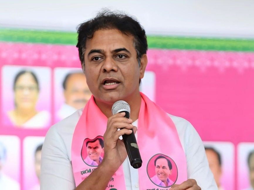 ‘ప్రభుత్వానికి చిల్లర రాజకీయాలు చేయడమే తెలుసు’
