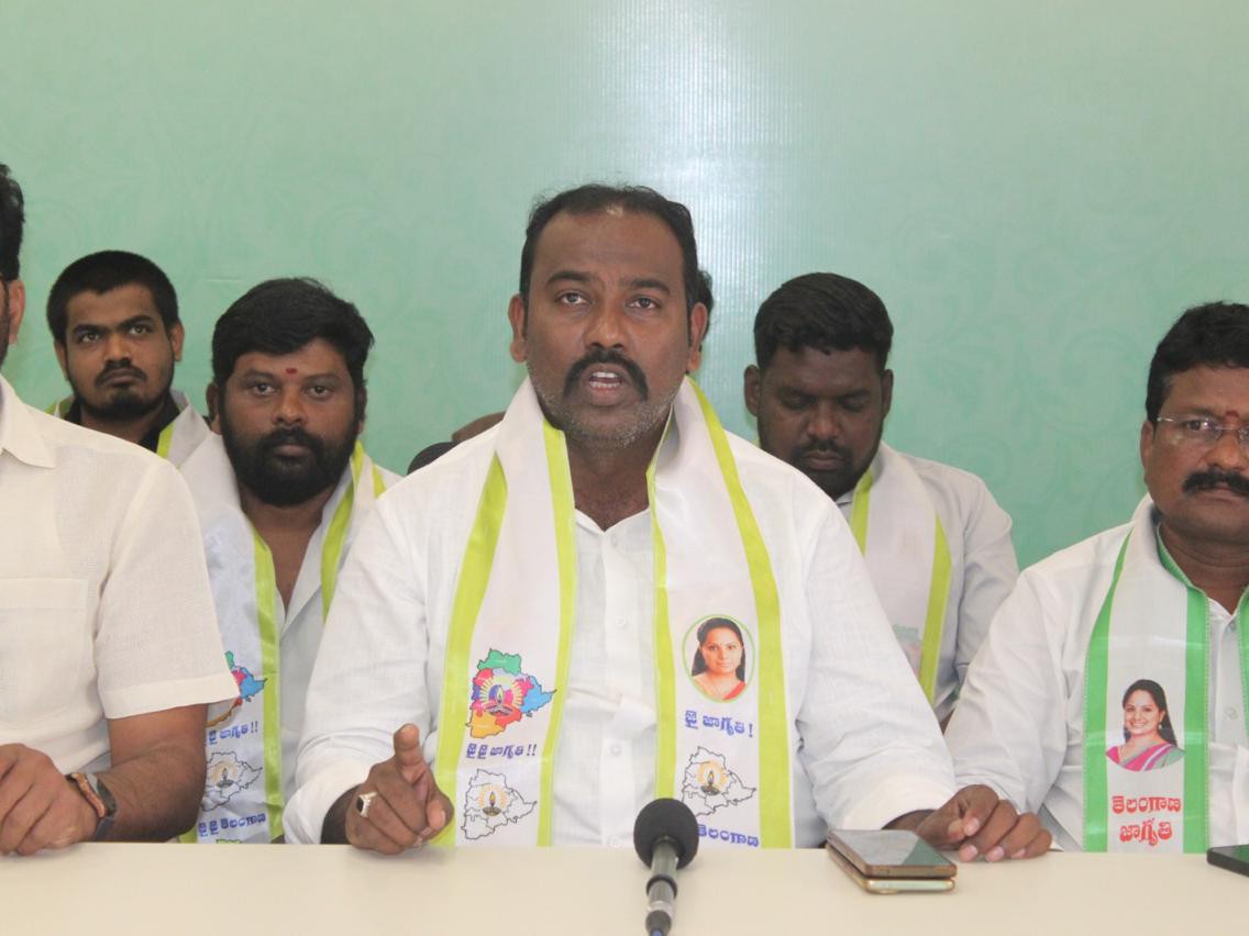 ‘సరైన భోజన వసతి లేక ఇబ్బందులు పడుతున్నారు’