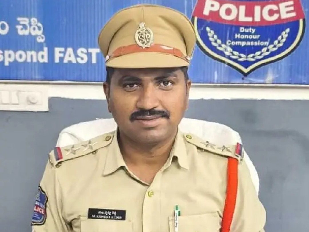 గణపతి నవరాత్రి ఉత్సవాలకు అనుమతి తప్పనిసరి: ఎస్సై