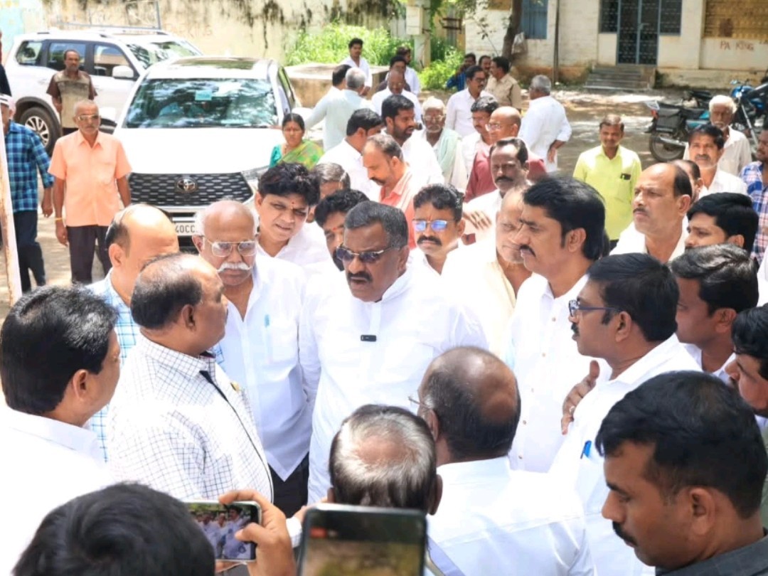 డోన్ ప్రభుత్వ ఆసుపత్రిని పరిశీలించిన ఎమ్మెల్యే