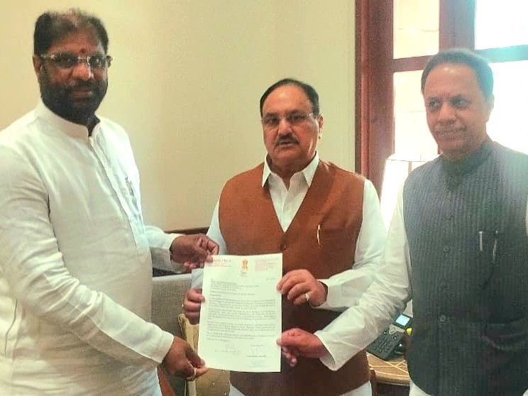 ‘ఎరువుల సంక్షోభాన్ని వెంటనే పరిష్కరించాలి’