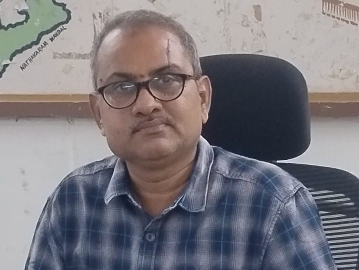 ఉపాధ్యాయుడు సస్పెండ్