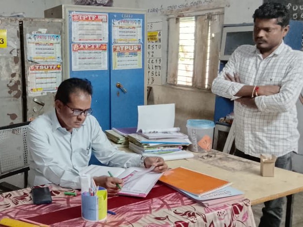 పిల్లలకు అర్ధమయ్యేలా విద్య నేర్పించాలి: MEO