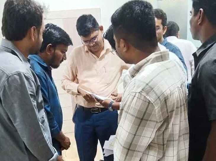 జిల్లా కలెక్టర్‌కు వినతి