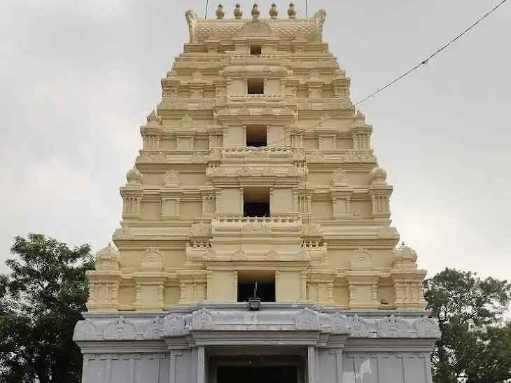 రేపే ఆలయ భూములకు వేలం