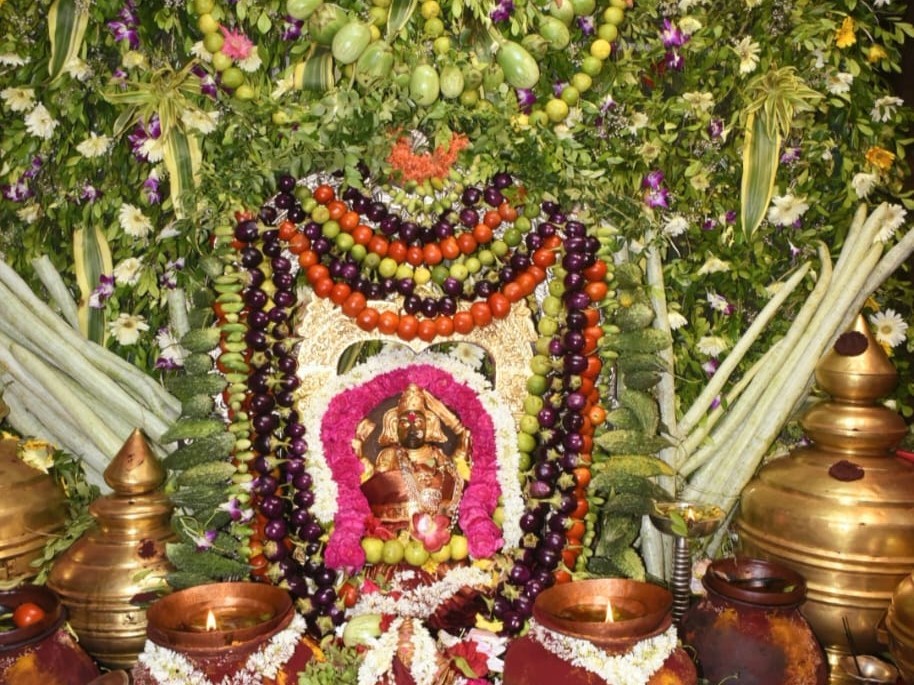 శాకంబరీ అమ్మవారి అలంకరణలో శ్రీ పైడితల్లమ్మ