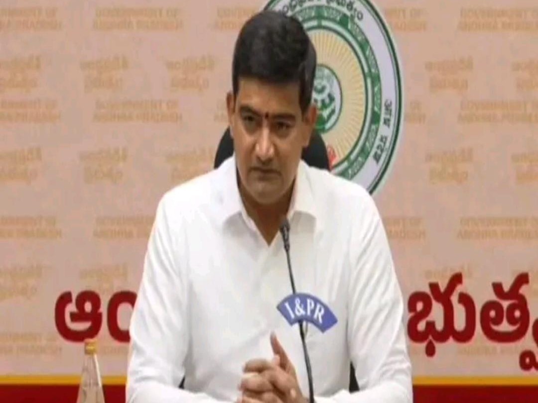 ‘పెన్షన్ల పంపిణీపై ప్రభుత్వం చిత్తశుద్ధితో పనిచేస్తుంది’