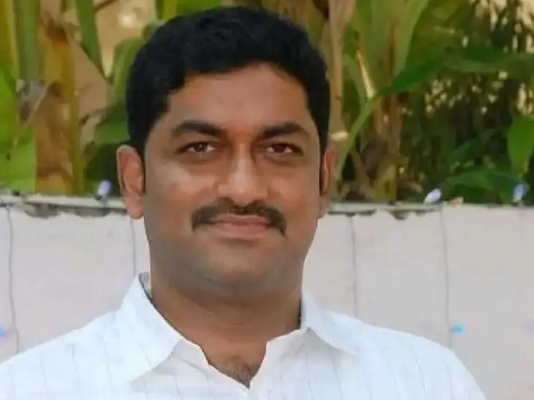 ‘వసతి గృహ మరమ్మత్తులకు 3.30 కోట్లు నిధులు’