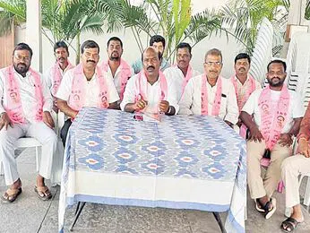 ప్రజల ఆరోగ్యంపై ప్రభుత్వానికి చిత్తశుద్ధి లేదు: మాజీ MLA