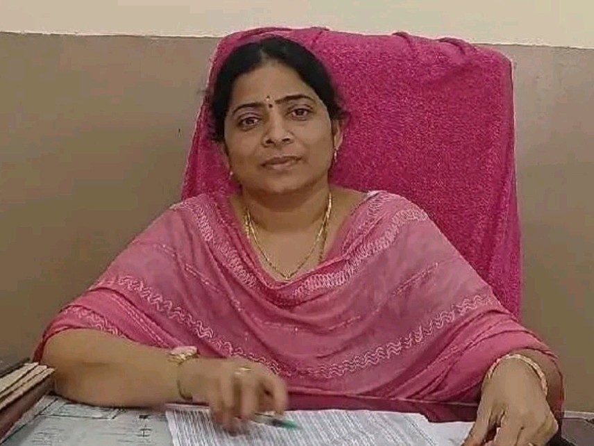 మన్యంకొండ జాతరకు ప్రత్యేక బస్సులు: డీఎం