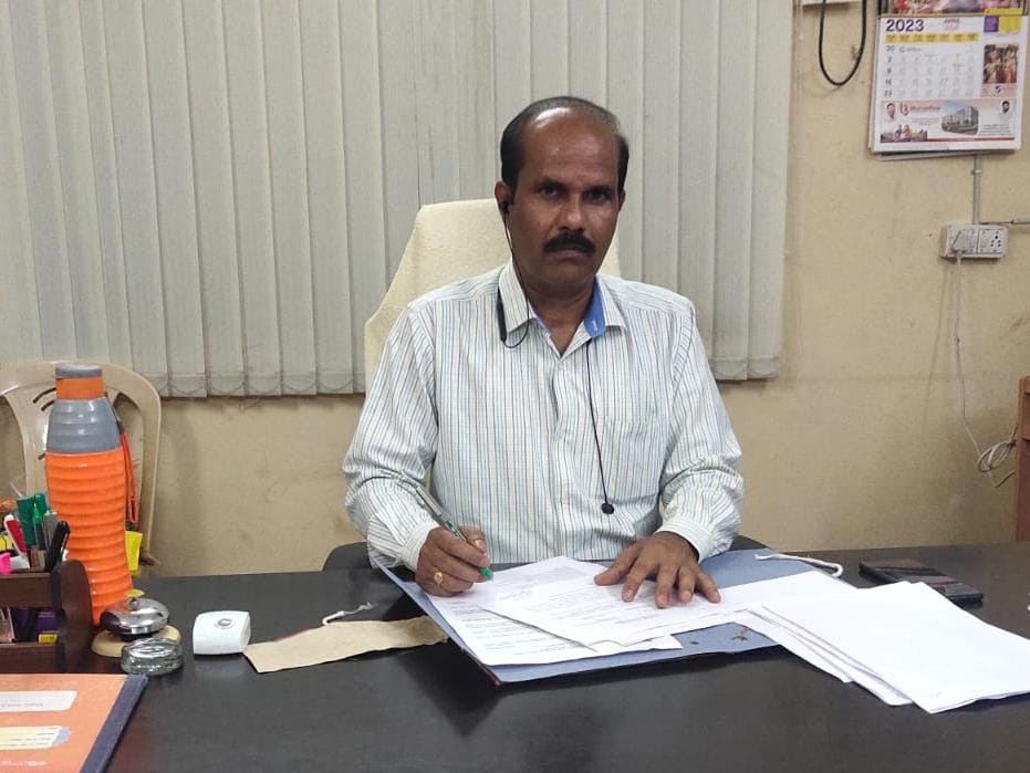 మోడల్ స్కూళ్ళలో మిగులు సీట్లకు దరఖాస్తులు