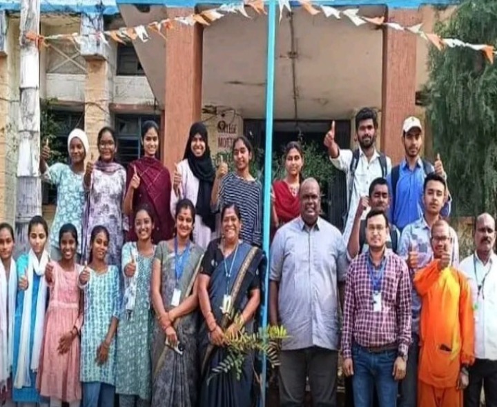 ‘విద్యార్థులు సాఫ్ట్ స్కిల్స్‌పై పట్టు సాధించాలి’