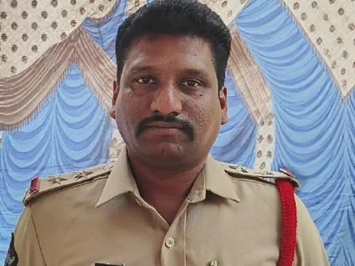 జూదం శిబిరంపై దాడి.. ముగ్గురు అరెస్ట్