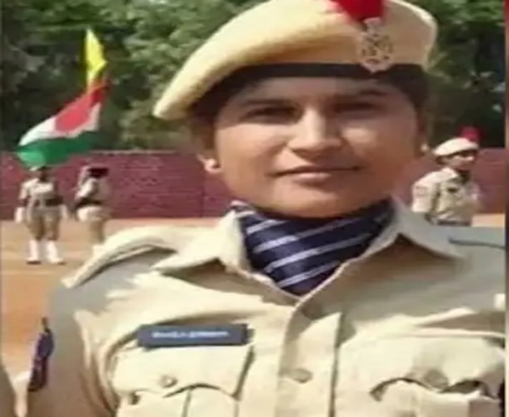 కానిస్టేబుల్ సౌమ్య కుటుంబానికి ప్రభుత్వం ఆర్థిక సాయం