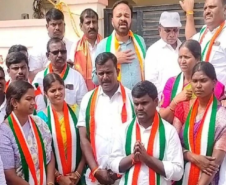 మున్సిపల్ ఎన్నికల ప్రచారంలో మాజీ ఎంపీ