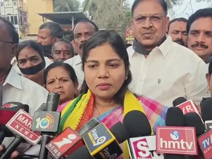 వైసీపీ నోరు అదుపులో పెట్టుకోవాలి: అమూల్య