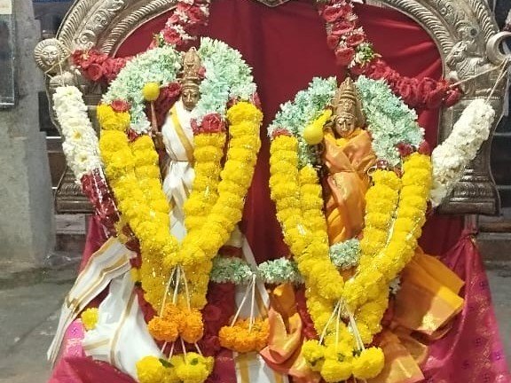 వీరభద్ర స్వామి దేవస్థానంలో ఘనంగా పల్లకి సేవ